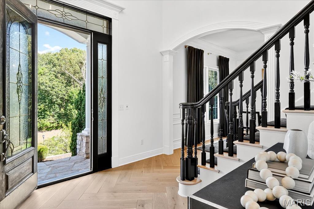 6 Kehrs Mill Glen Court