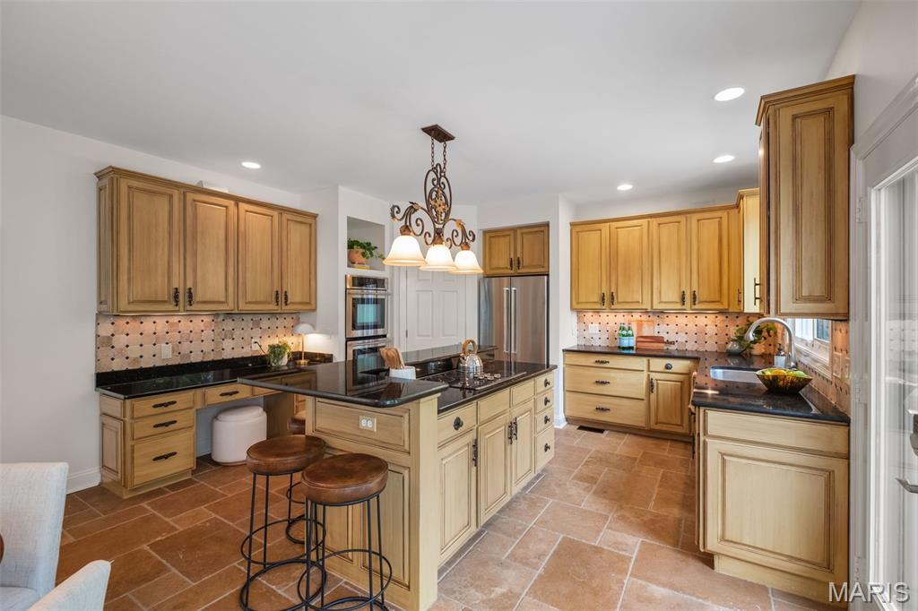 17643 Wildridge Drive