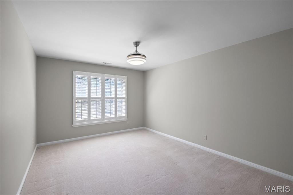 208 Ambridge Court Unit: 202