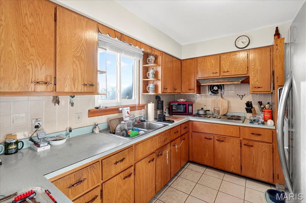 4316 Kings Acres Drive