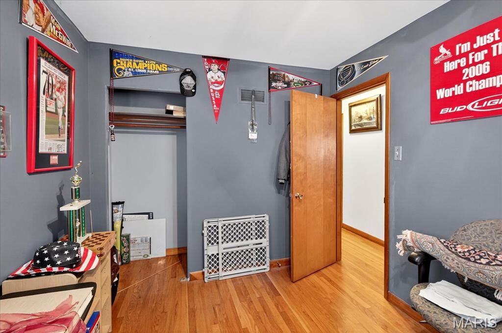 4316 Kings Acres Drive