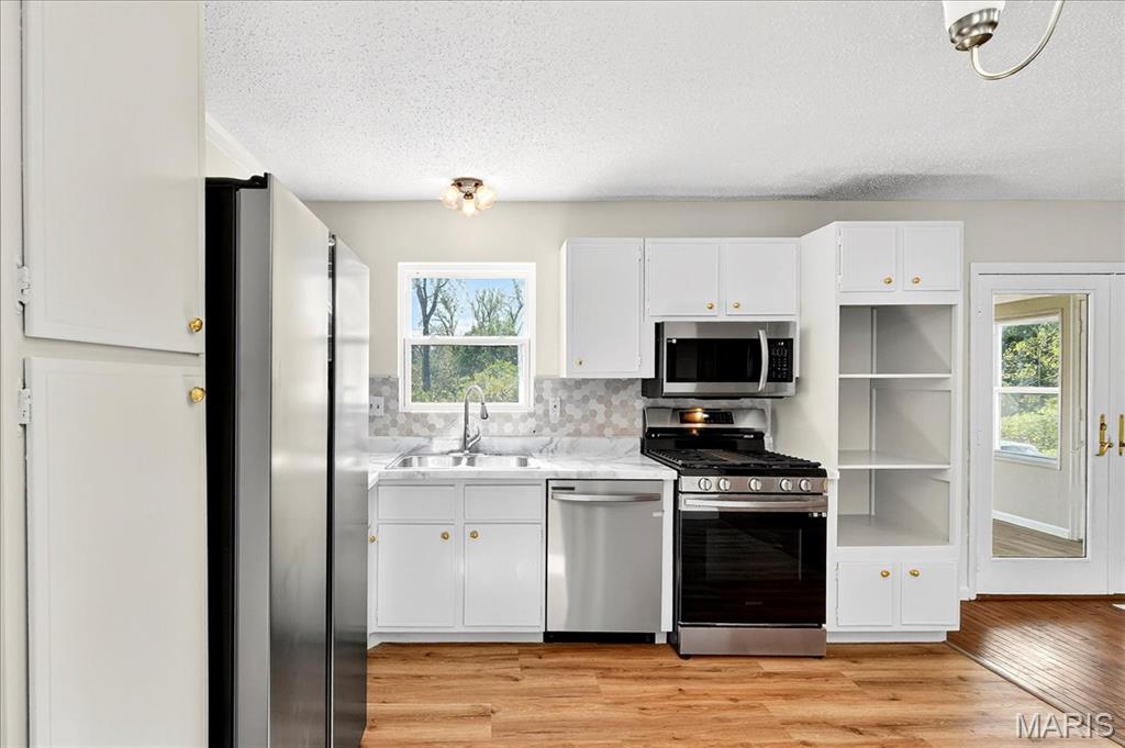 6360 Silver Fox Drive