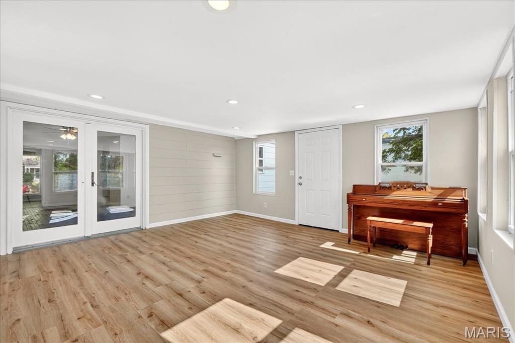 6360 Silver Fox Drive