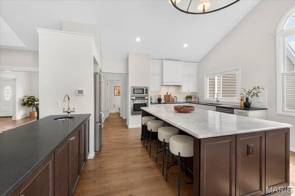 2102 Kehrs Ridge Drive