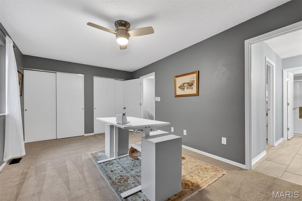 2039 Kentmore Lane