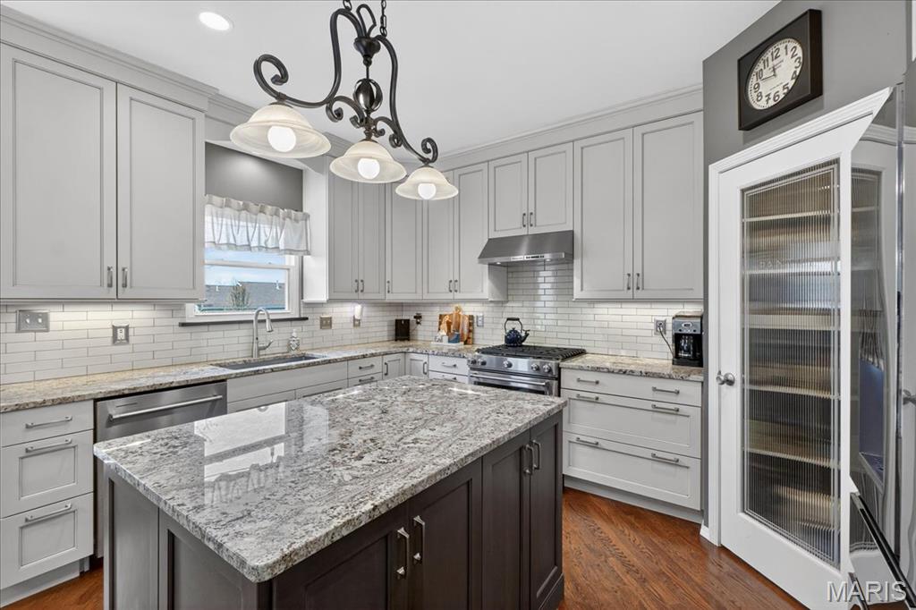 1249 Arbor Bluff Circle