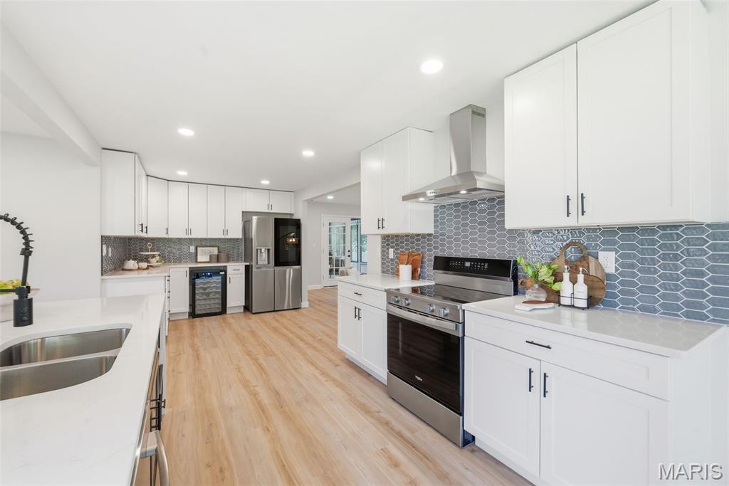 15693 Dresden Lake Court