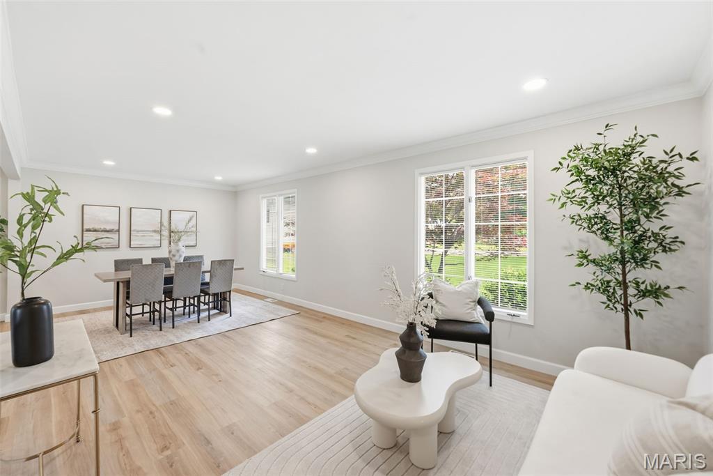 15693 Dresden Lake Court
