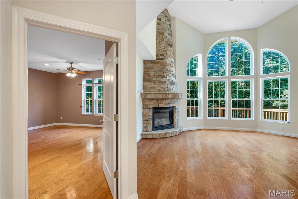 1549 Paradise Valley Drive