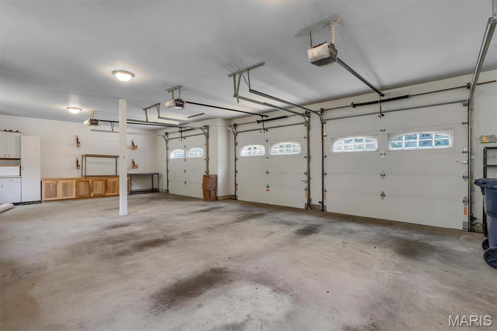 1549 Paradise Valley Drive