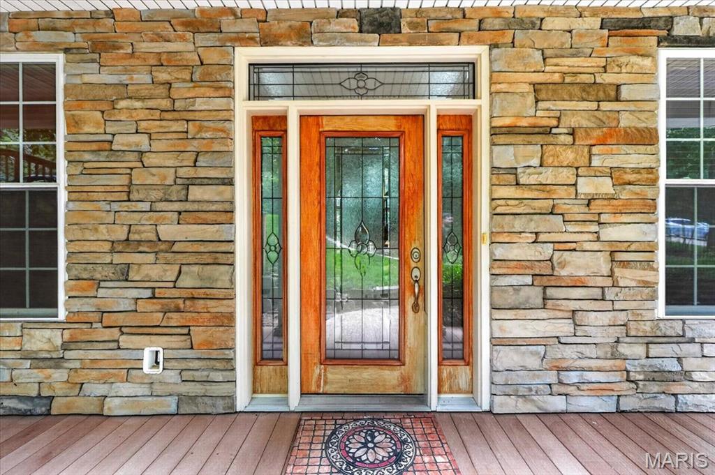 1549 Paradise Valley Drive