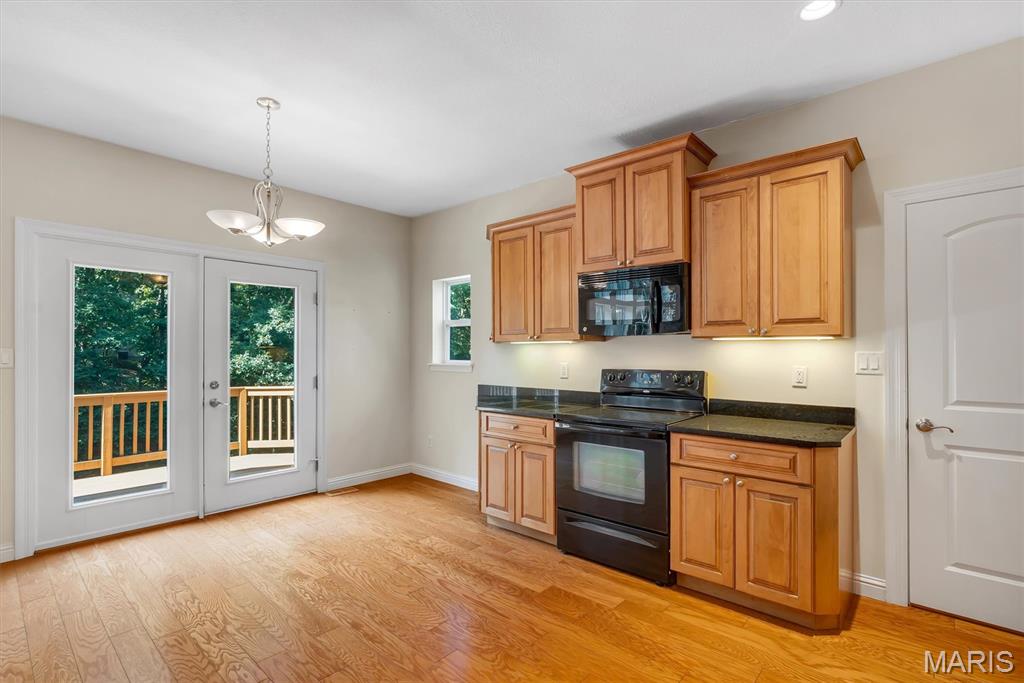 1549 Paradise Valley Drive