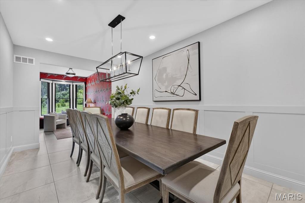 26 Forsythia Lane