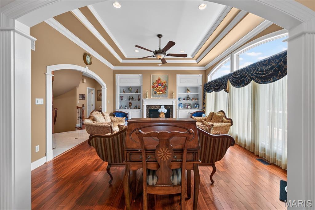 5 Kehrs Mill Glen Court