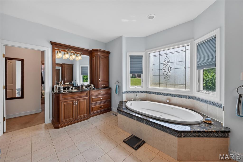 5 Kehrs Mill Glen Court