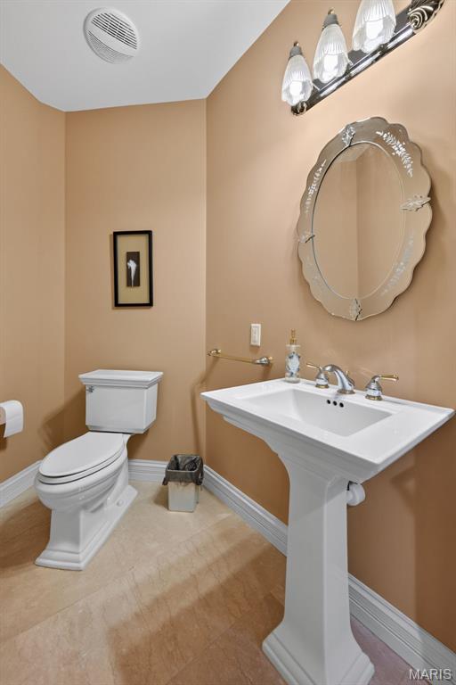 5 Kehrs Mill Glen Court