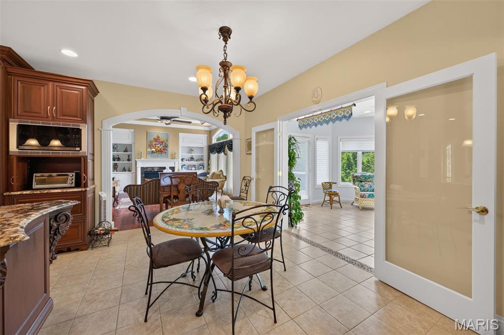 5 Kehrs Mill Glen Court