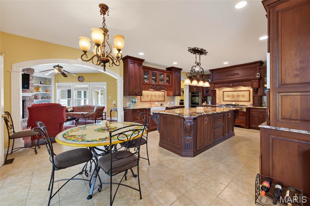 5 Kehrs Mill Glen Court