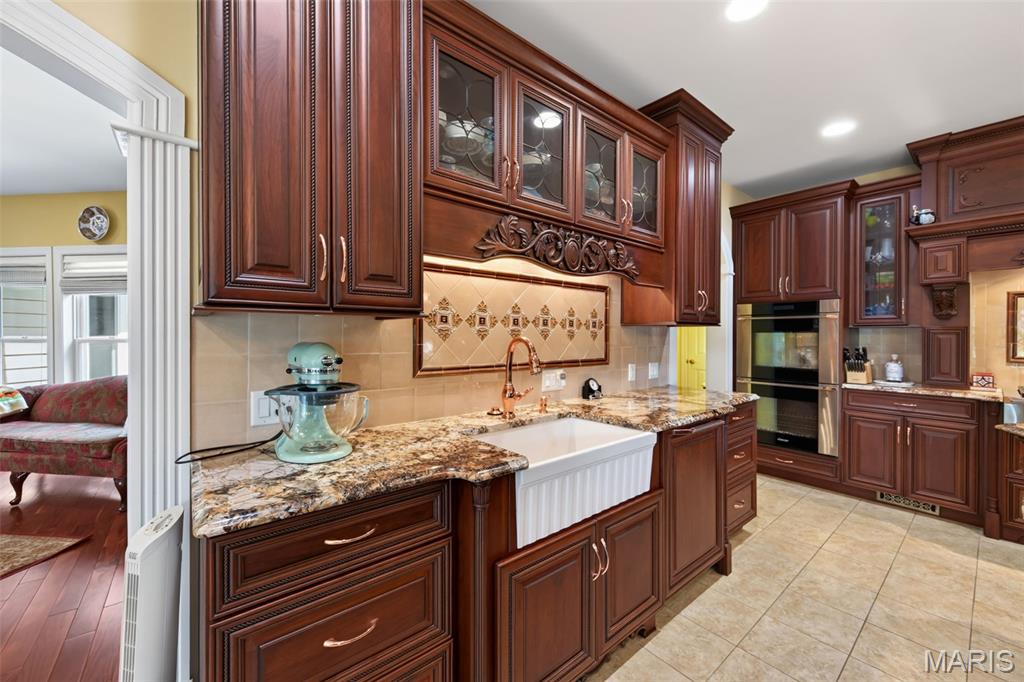 5 Kehrs Mill Glen Court
