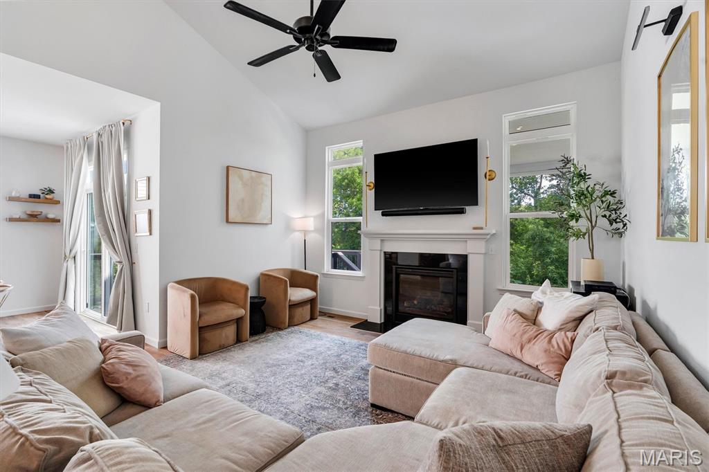 854 Nardin Drive