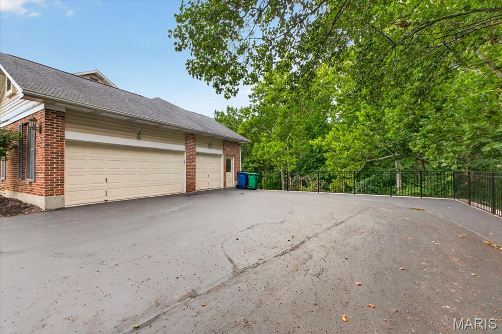 37 Kennerly Manor Drive