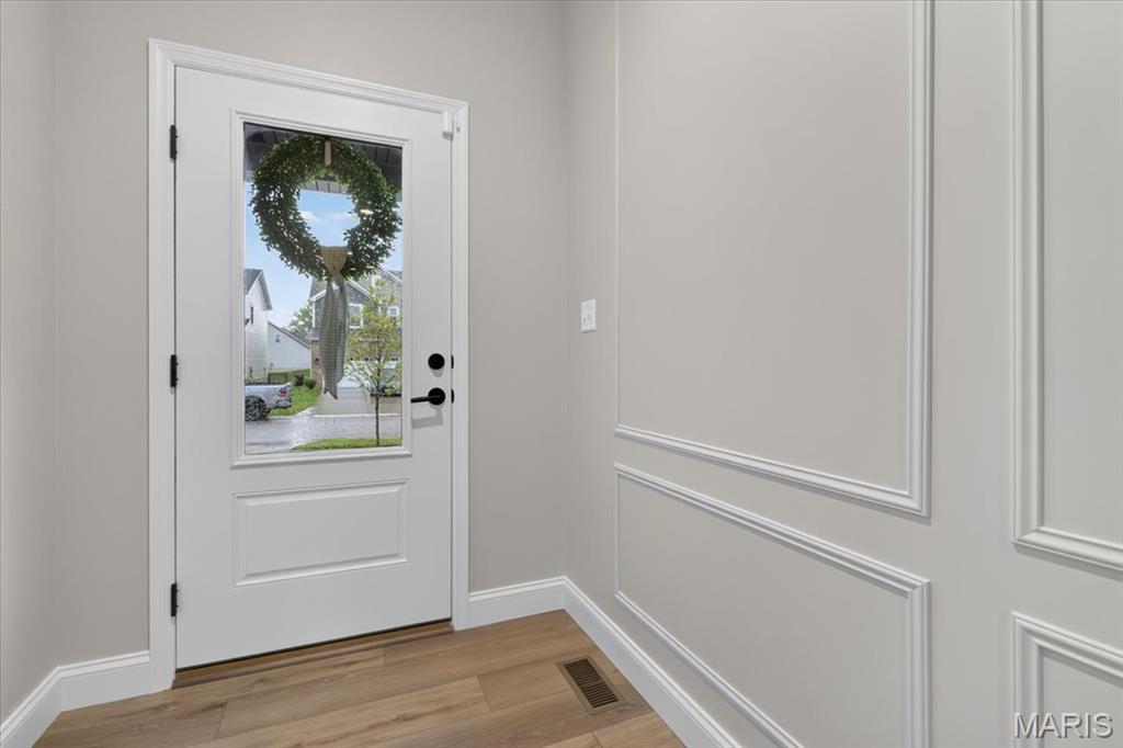 9043 Camino Trail