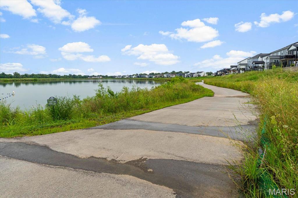 9043 Camino Trail