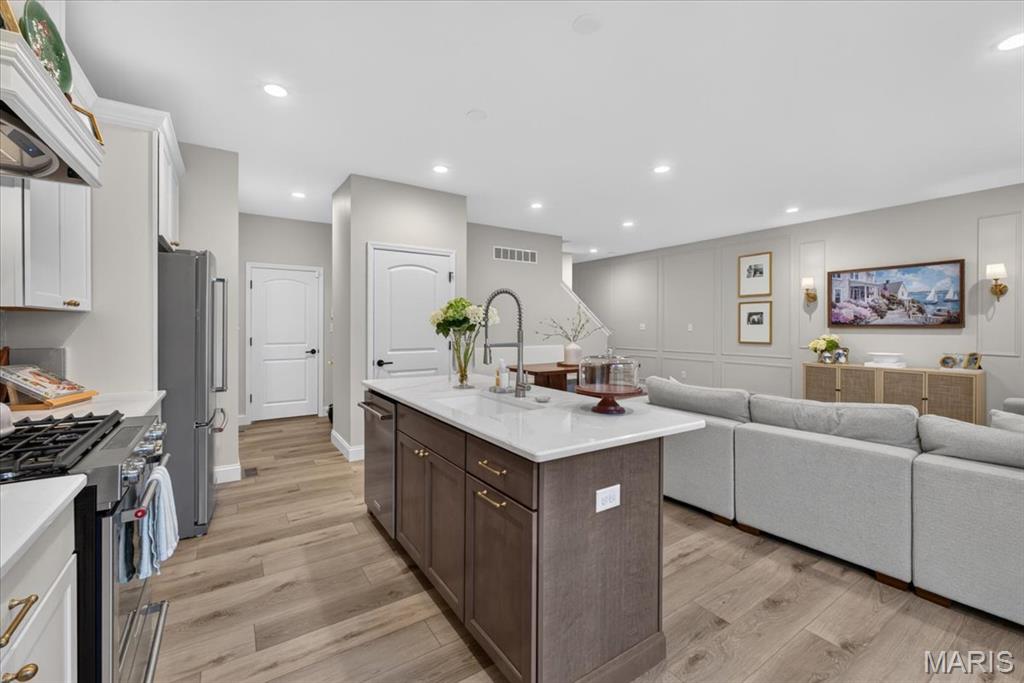 9043 Camino Trail