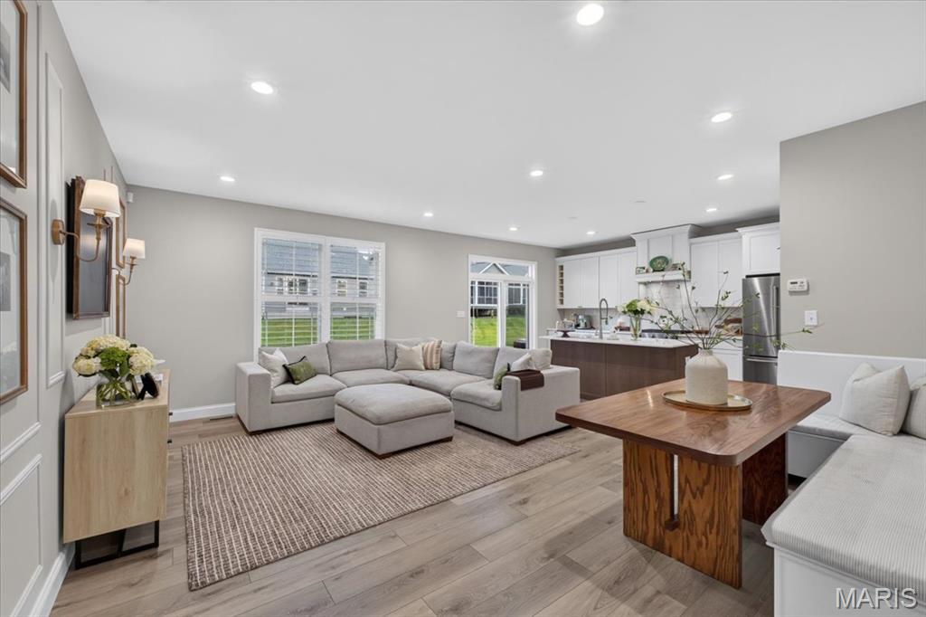 9043 Camino Trail