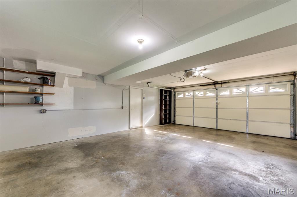 2728 Ashfield Drive