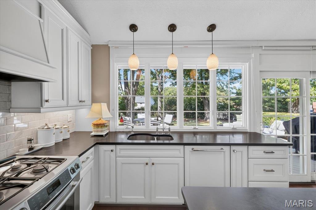 15345 Country Ridge Drive