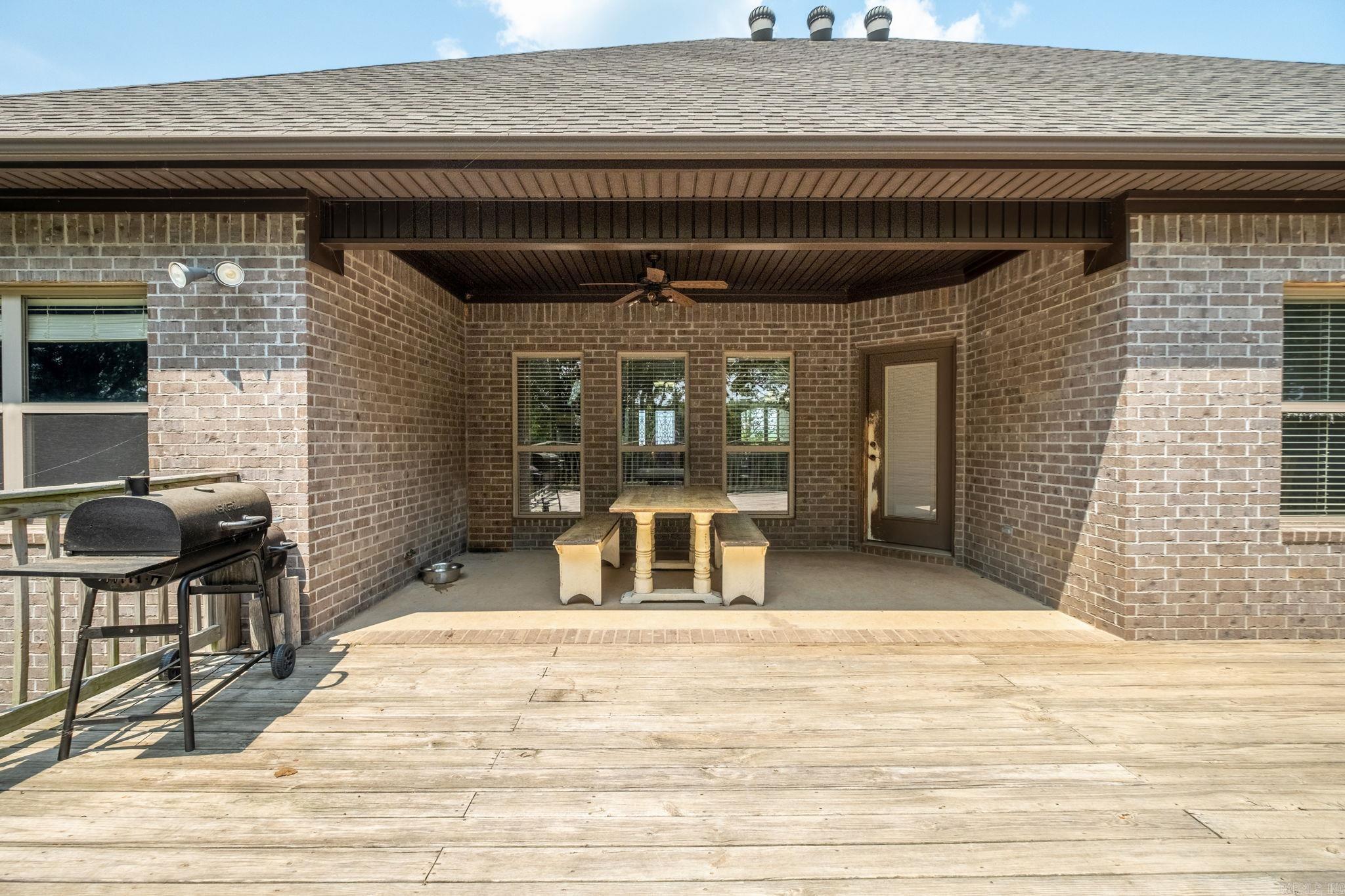 1582 Vista Drive