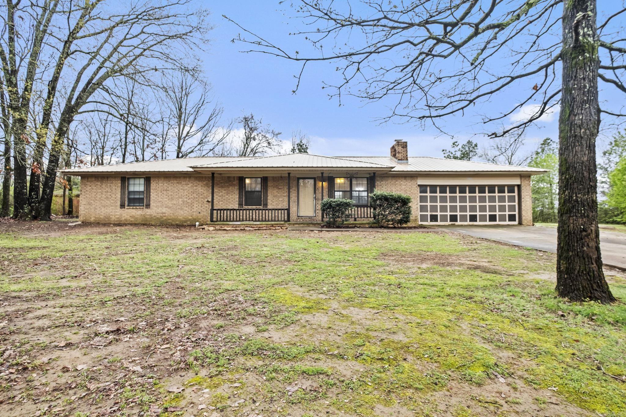 111 N Summit Dr
