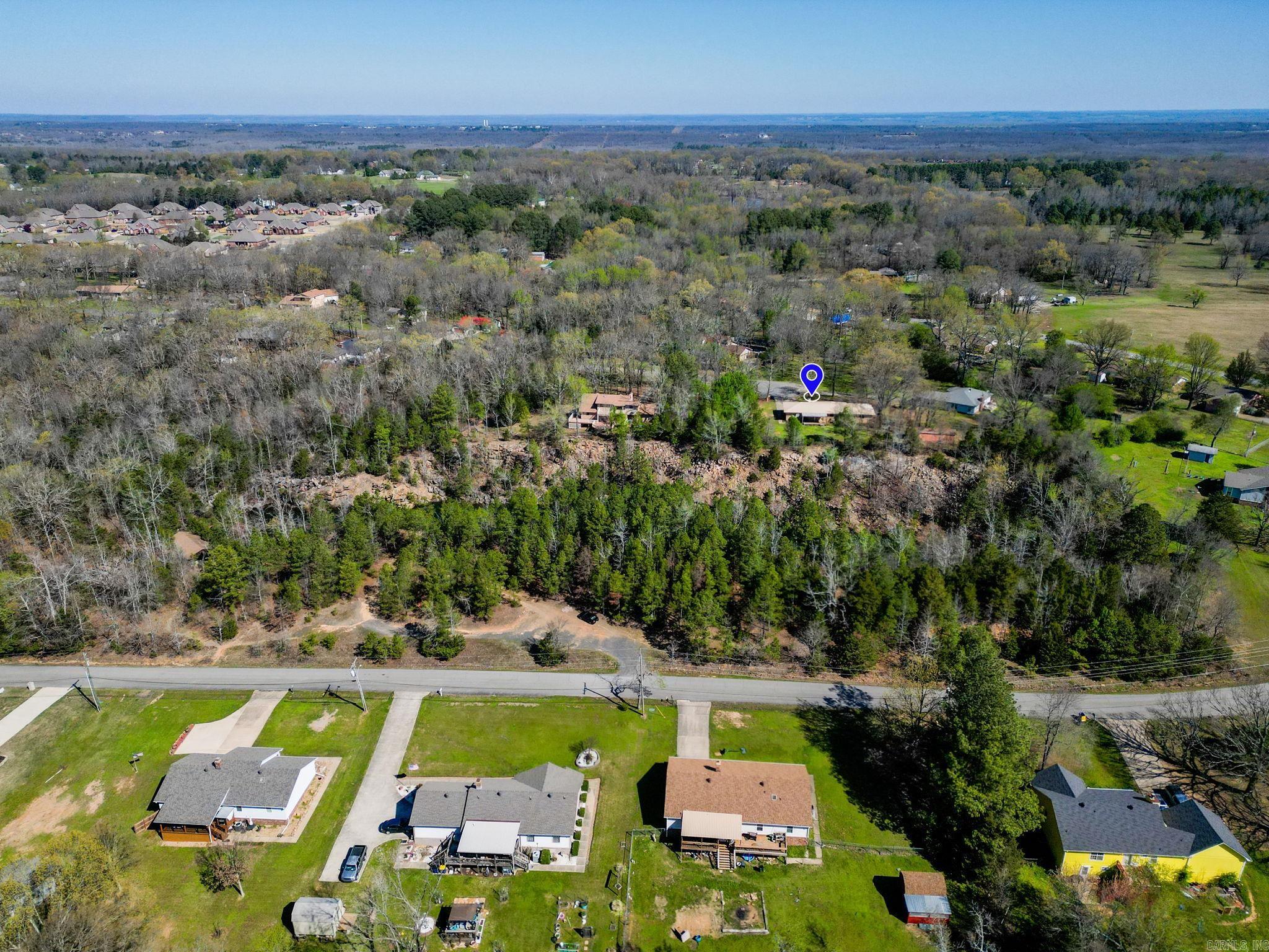 111 N Summit Dr