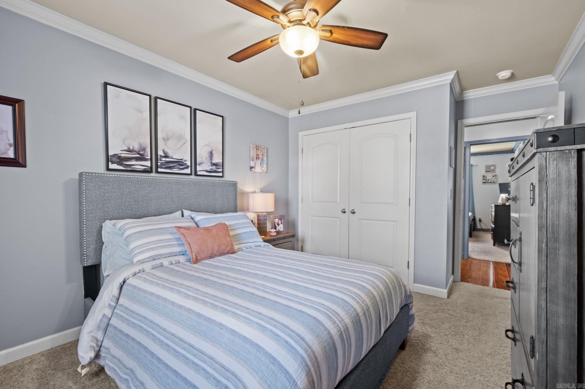 3024 Miracle Heights