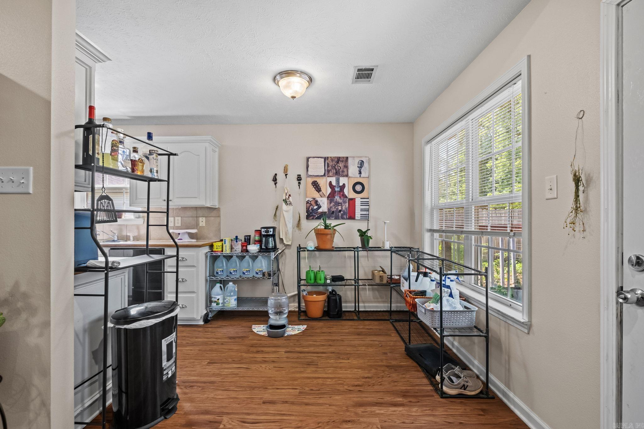 30 Gunsmoke Lane