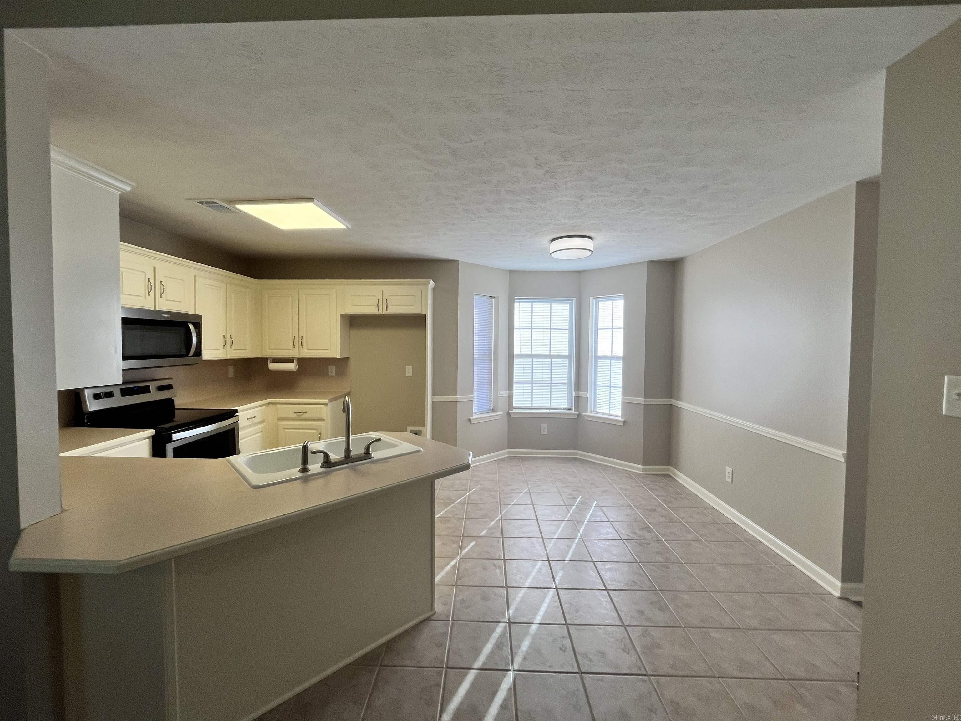 55 Rosebud Cir