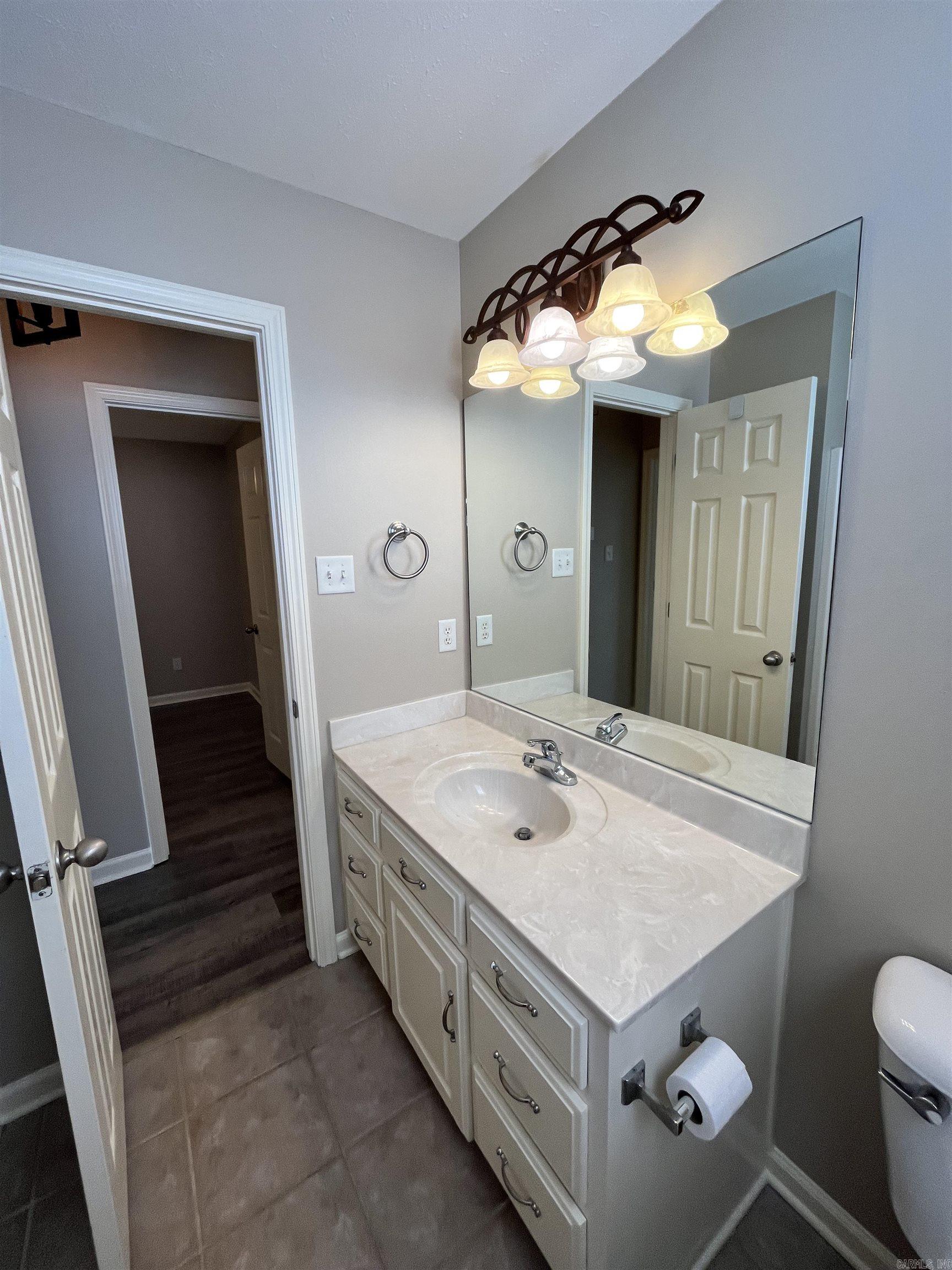 55 Rosebud Cir