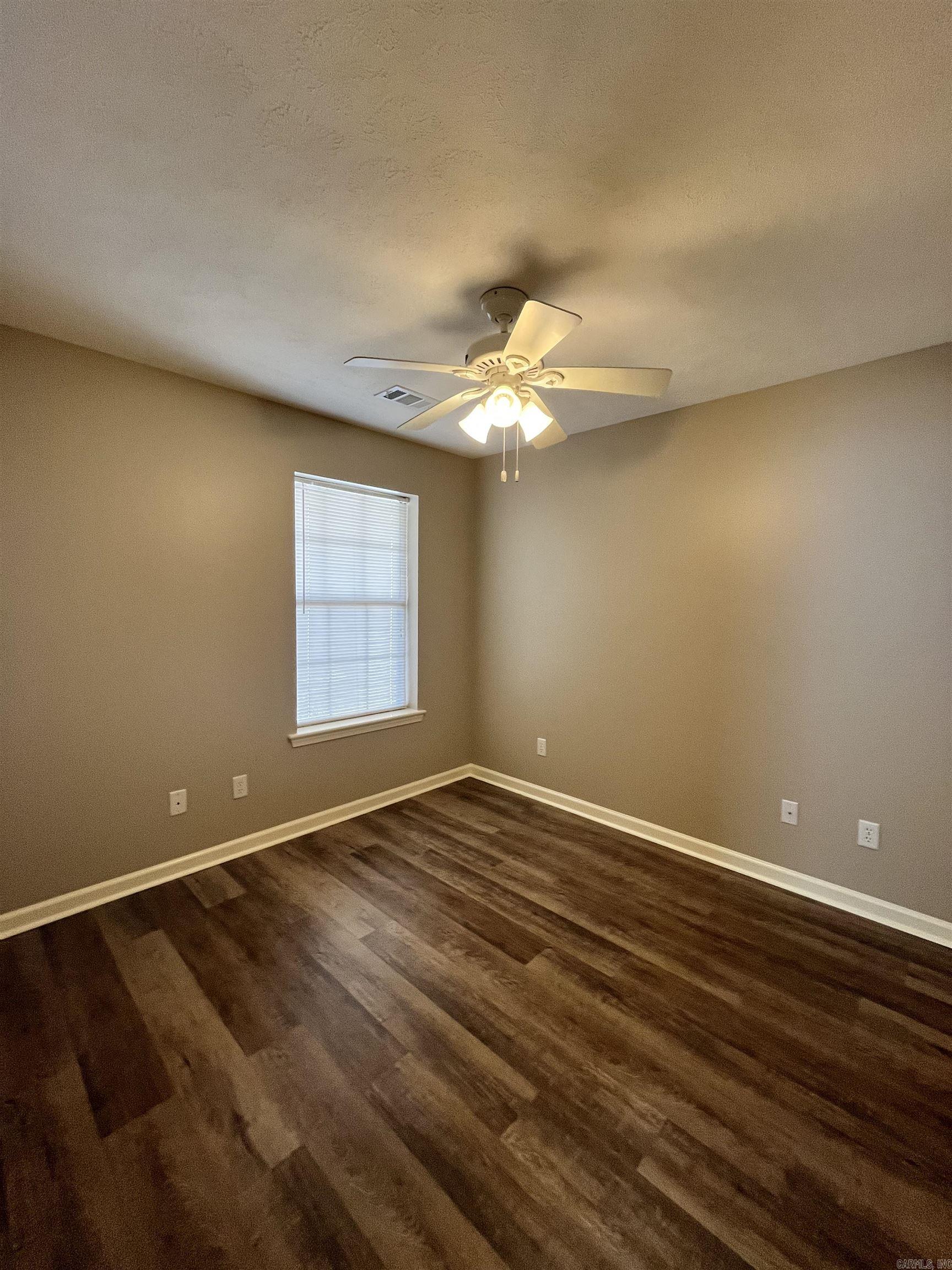 55 Rosebud Cir