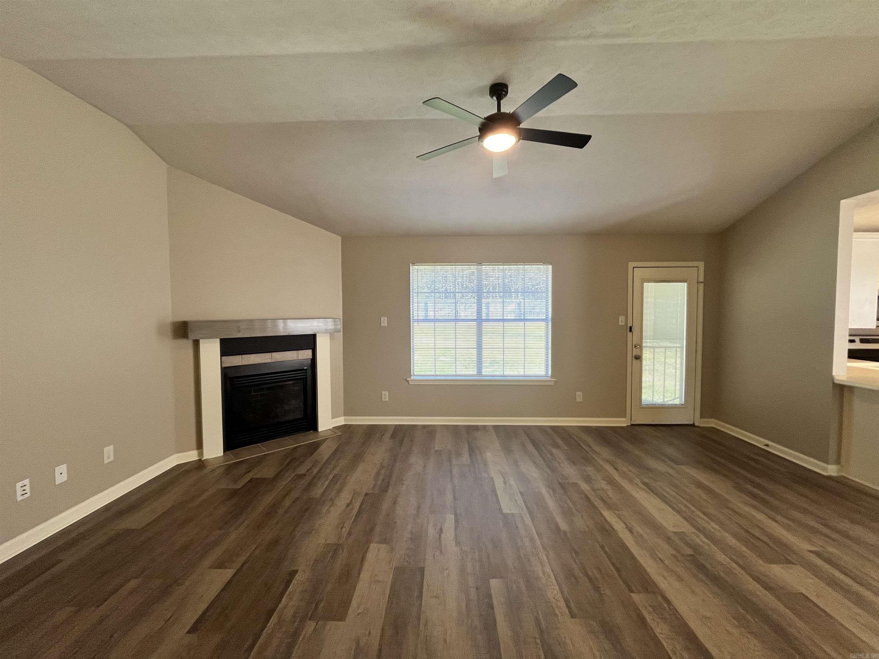 55 Rosebud Cir
