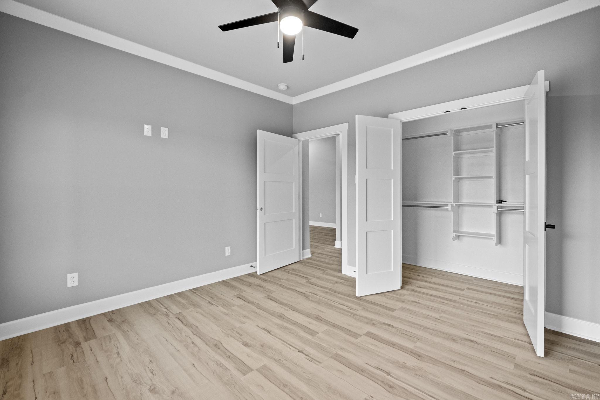 2316 Lakewood Circle