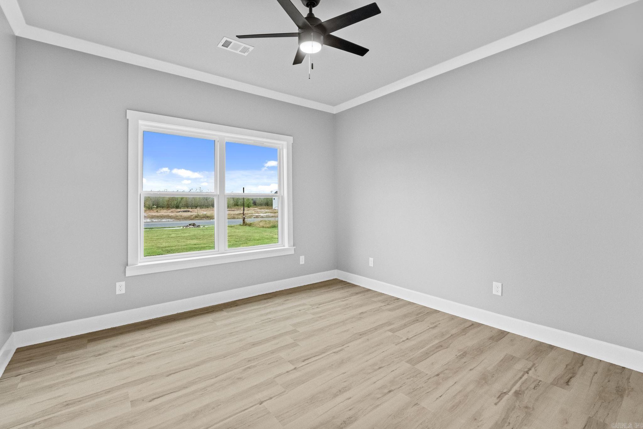 2316 Lakewood Circle