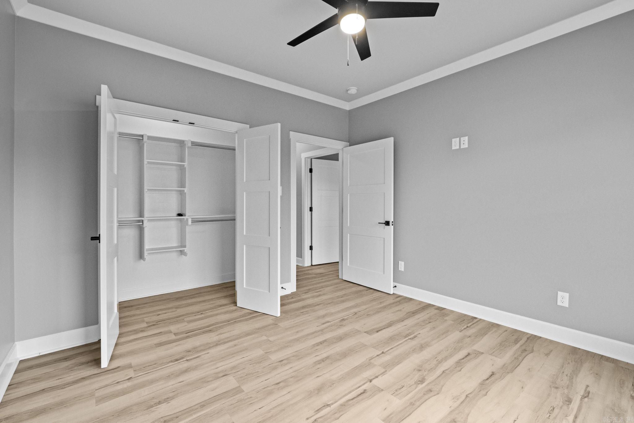 2316 Lakewood Circle