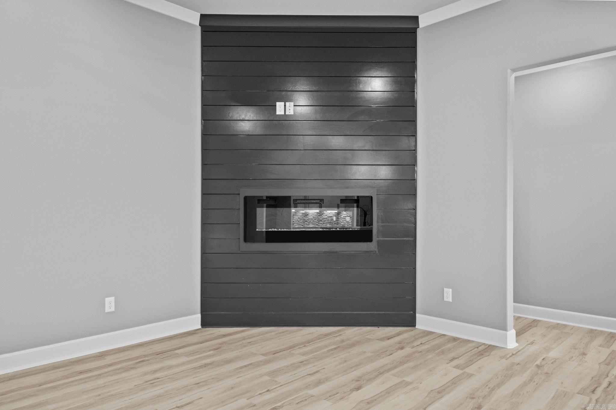 2316 Lakewood Circle