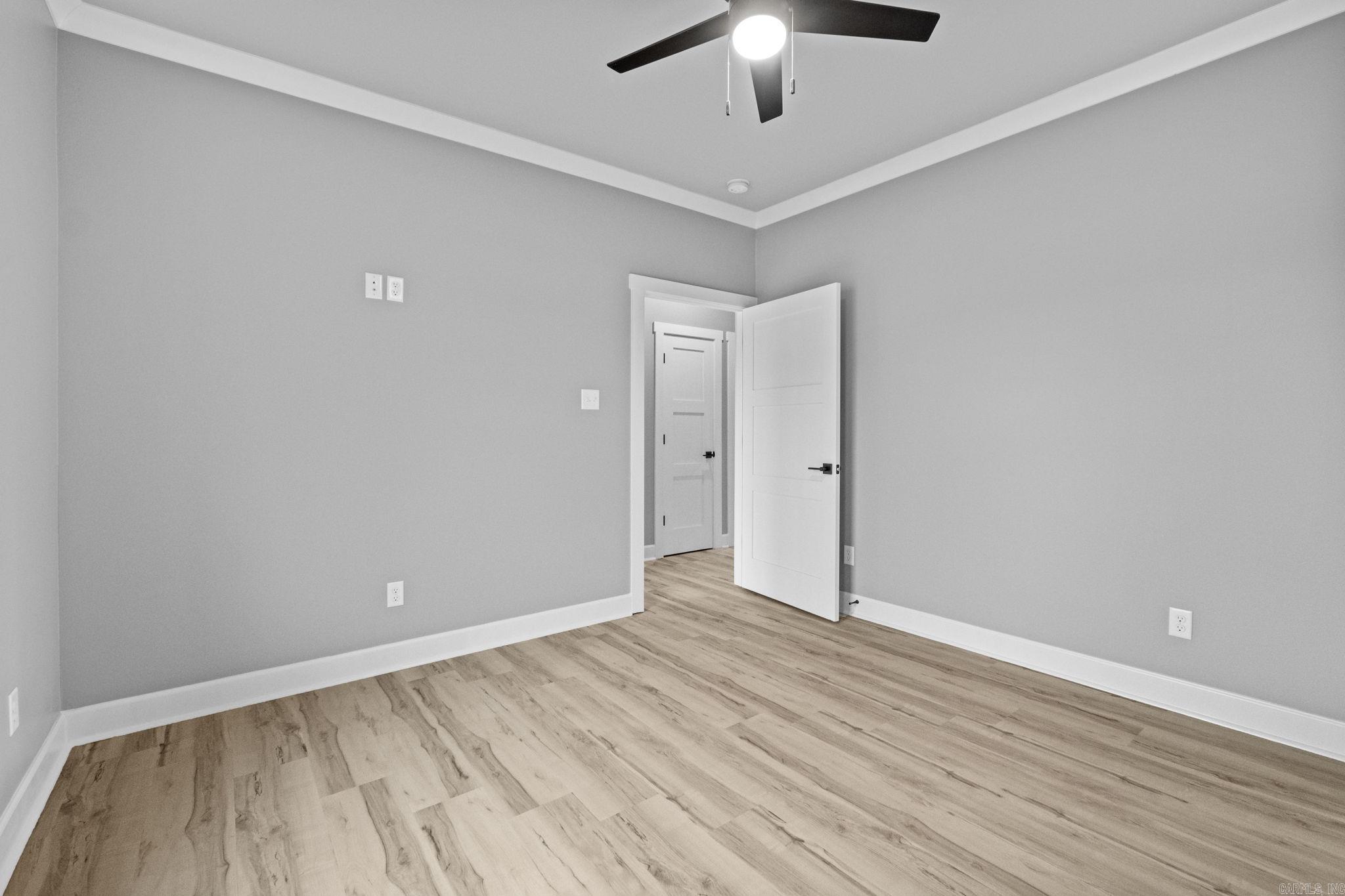2316 Lakewood Circle