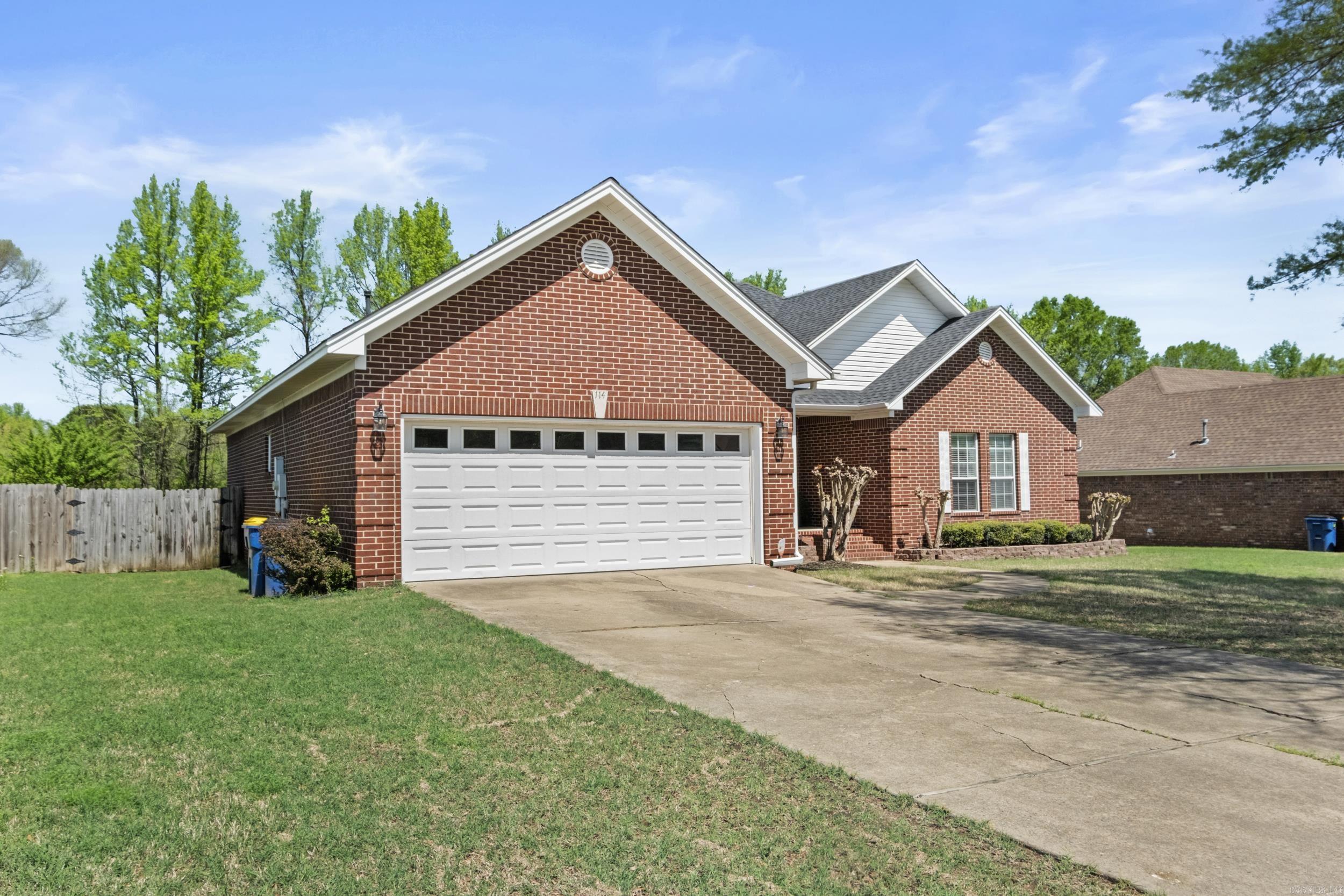 114 Birchwood Circle