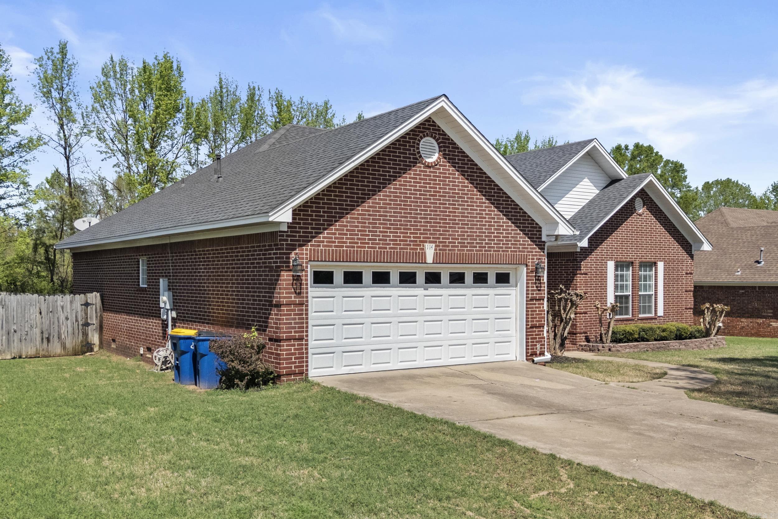 114 Birchwood Circle
