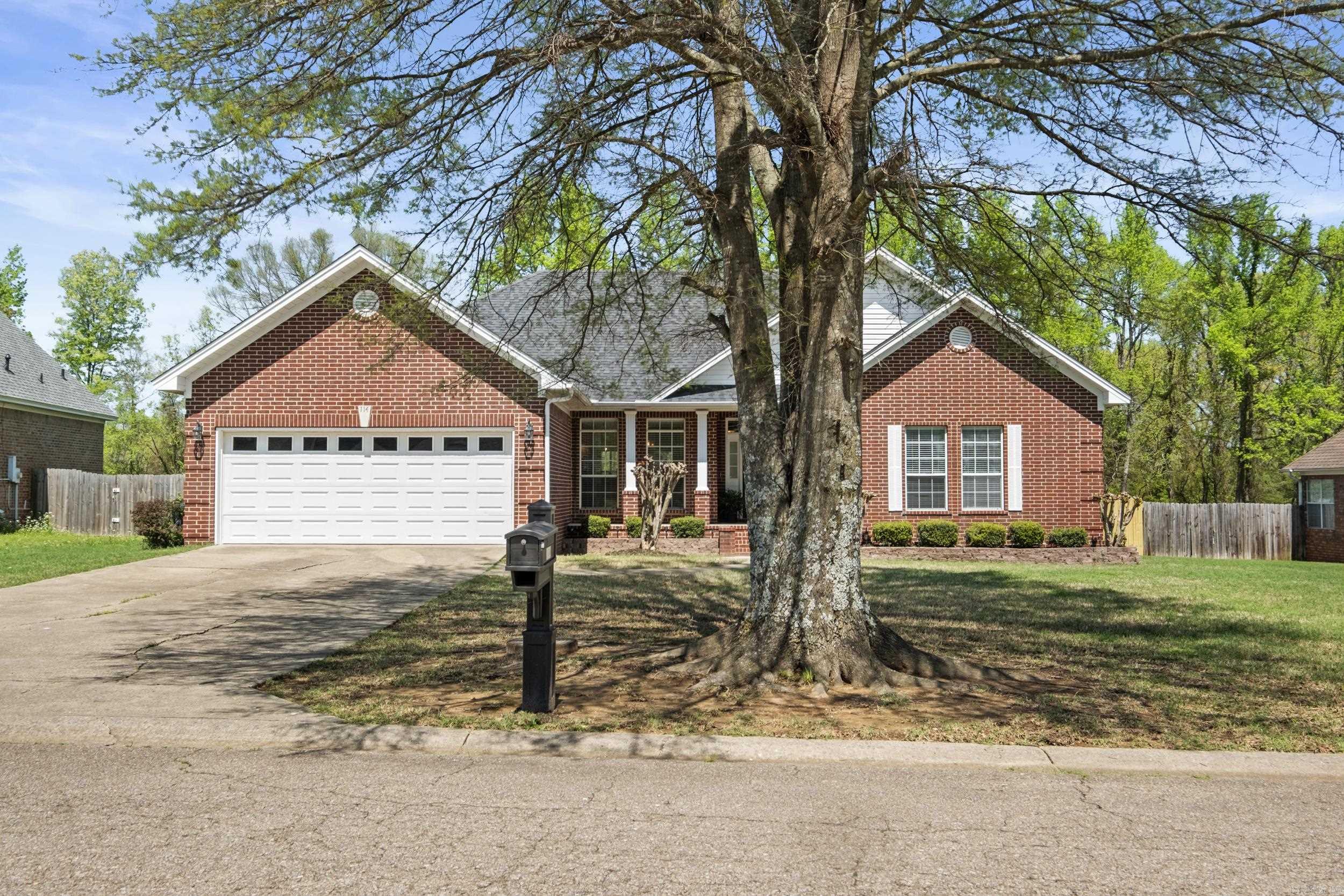 114 Birchwood Circle