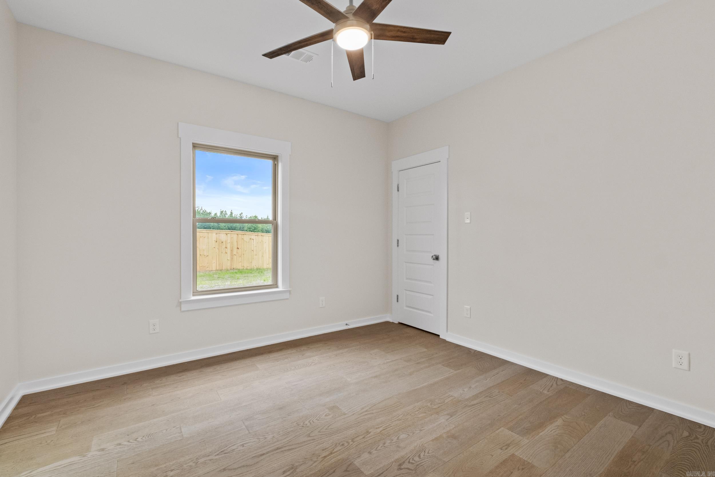 2321 Lakewood Circle