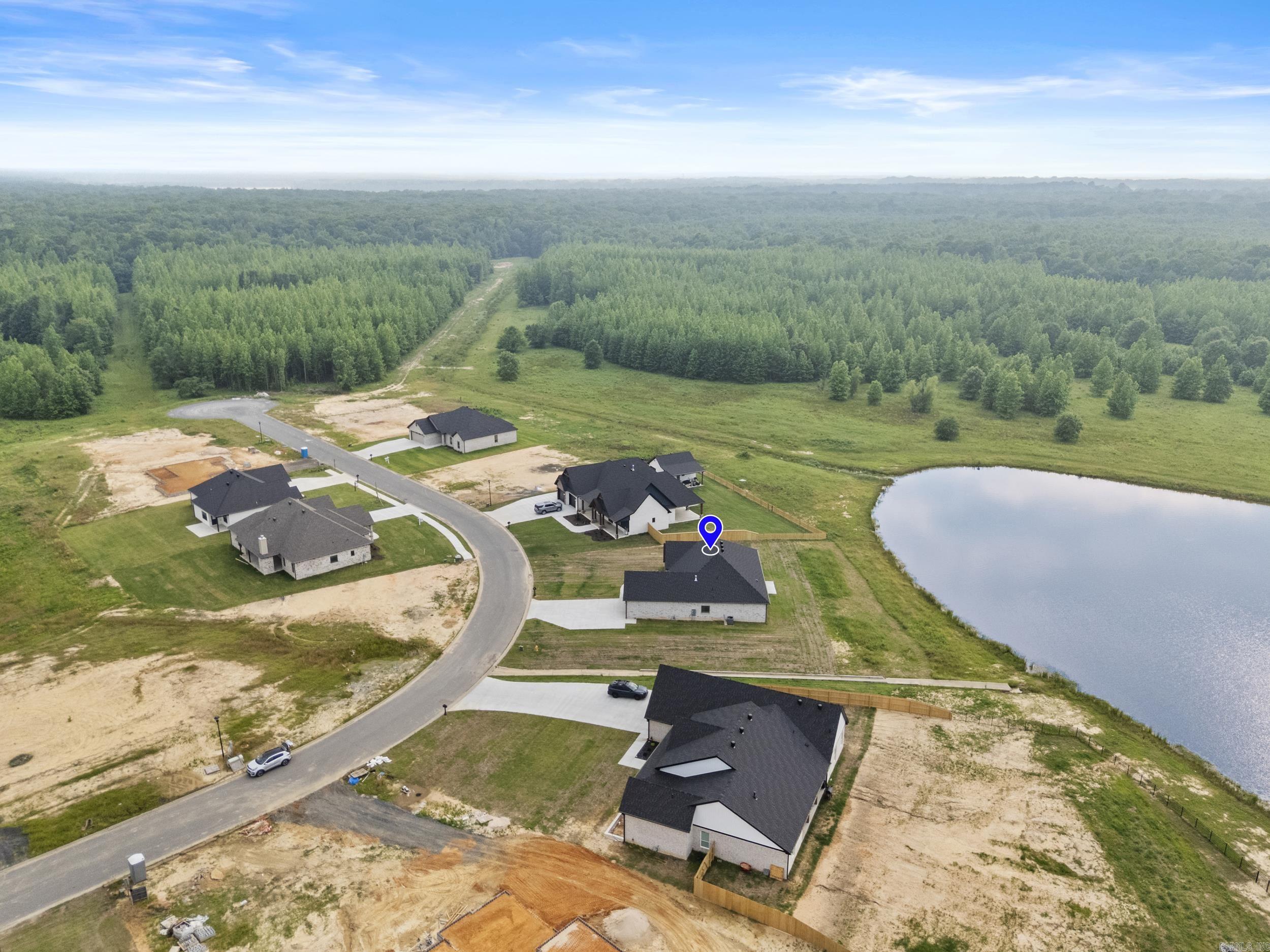 2321 Lakewood Circle